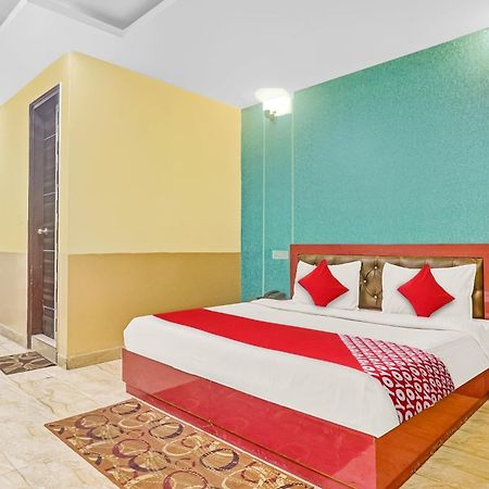 Hotel O Prince Home Stay Near Ambience Mall นิวเดลี ภายนอก รูปภาพ