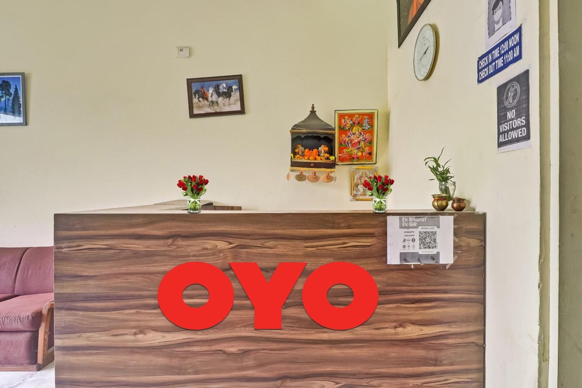 Hotel O Prince Home Stay Near Ambience Mall นิวเดลี ภายนอก รูปภาพ